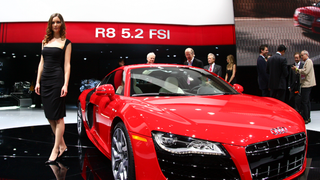 Audi R8 5.2 FSI Makes Live Detroit Debut